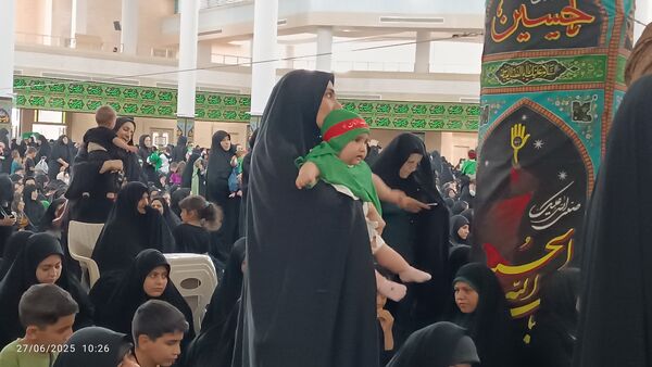 زمزمه‌های «یا علی‌اصغر(ع)» در مصلی زنجان طنین‌انداز شد