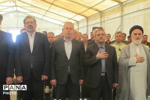 افتتاح نیروگاه خورشیدی ۷۲ مگاواتی قاسم خان اسفراین با حضور وزیر نیرو