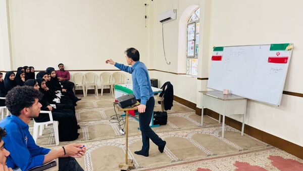 کارگاه تخصصی مشاوره تحصیلی برای دانش‌آموزان پایه دوازدهم در سندرک