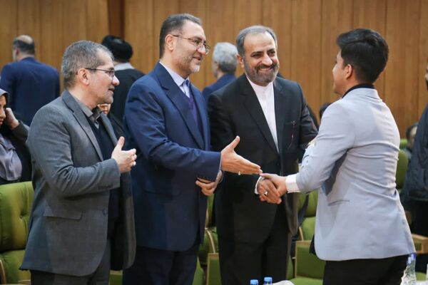 همایش «مکتب مقاومت، مکتب آرمانی»