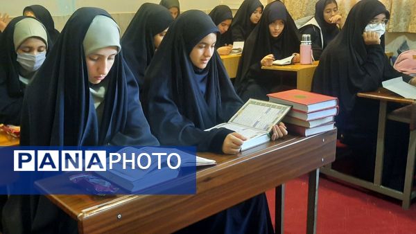 مسابقات قرآن در دارالقرآن امام حسین (ع) ناحیه شش مشهد 