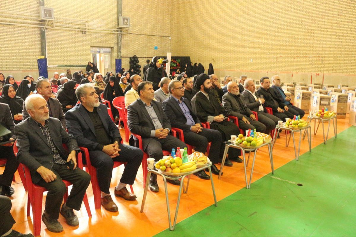حضور مدیر آموزش‌و‌پرورش فیروزکوه در مراسم بنیاد خیریه آبشار عاطفه‌ها