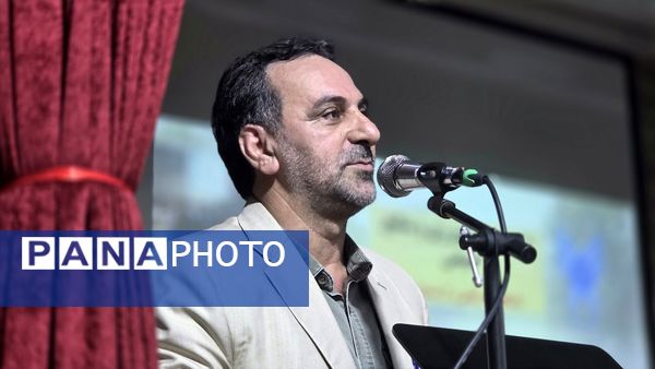 جلسه فصلی مدیران دوره دوم متوسطه قائمشهر