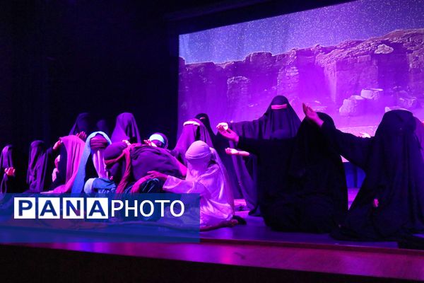 اجرای نمایش آیینی سرگذشت در مشهد