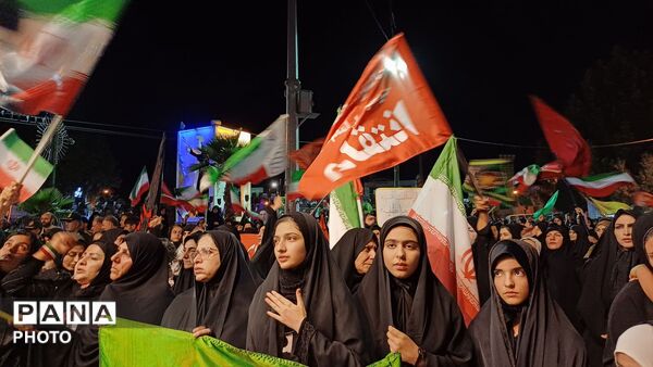 خروش حسینیان در کوهدشت؛ طنین سوگ در میدان امام خمینی(ره)
