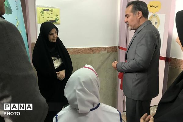 افتتاح اتاق بهداشت به مناسبت هفته سلامت در دبستان حنانه شهرری