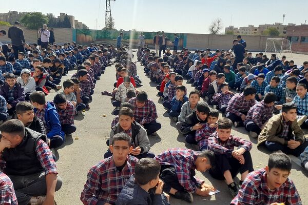 انتخابات شهردار مدرسه در دبیرستان حضرت قاسم (س) ناحیه 2 شهرری 