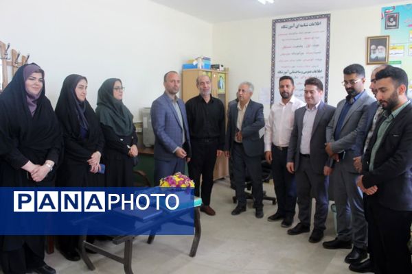 بانگ سپاس معلم در مدارس گلوگاه 