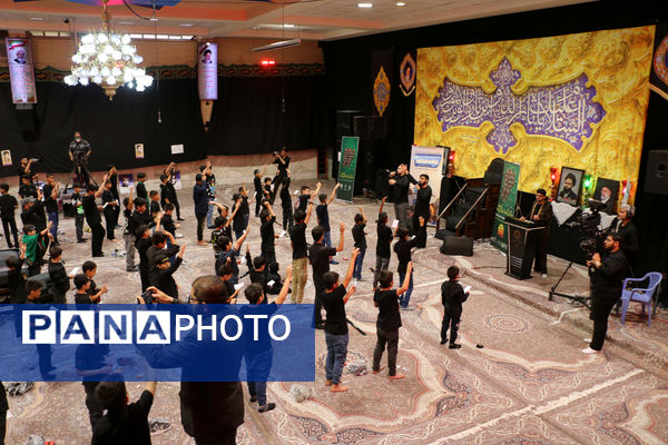 سوگواره «احلی من العسل» در قم-1