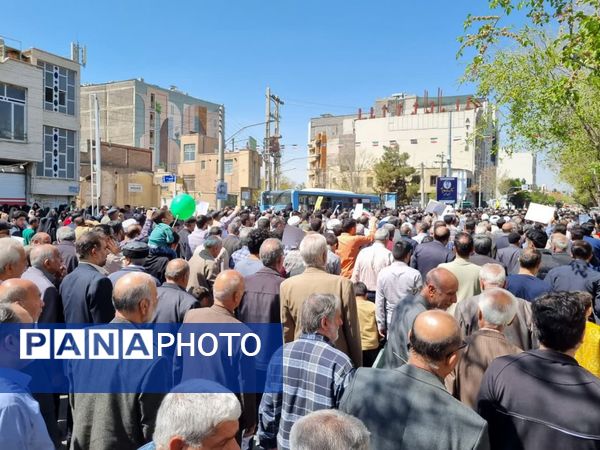 حضور پرشور مردم دارالمؤمنین کاشان در راهپیمایی روز قدس