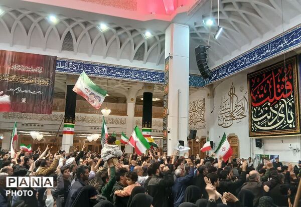 وداع با پیکر شهید امیر سرلشکر سید عبدالرحیم موسوی در حرم بانوی کرامت