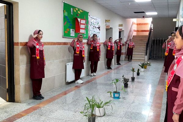 برپایی نمایشگاه طرح جابر در مدرسه حسنا بهارستان‌۲