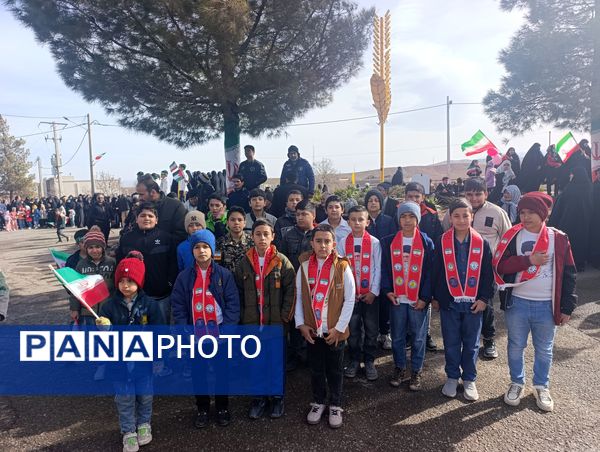 راهپیمایی ۲۲ بهمن در رباط‌سنگ، تجدید بیعت مردم با انقلاب