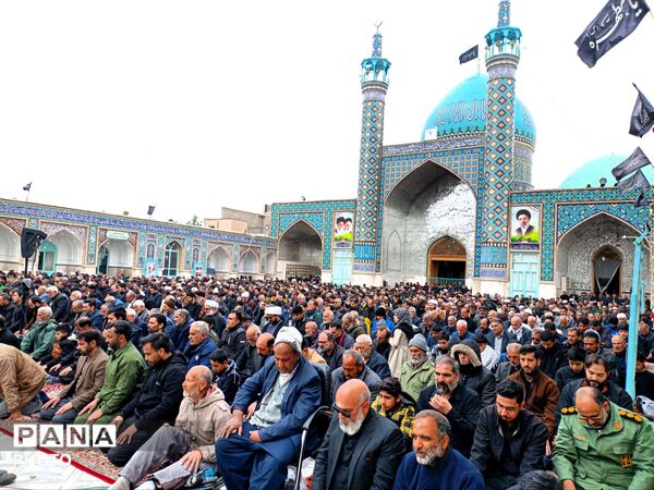 نماز جمعه در شهرستان کاشمر 