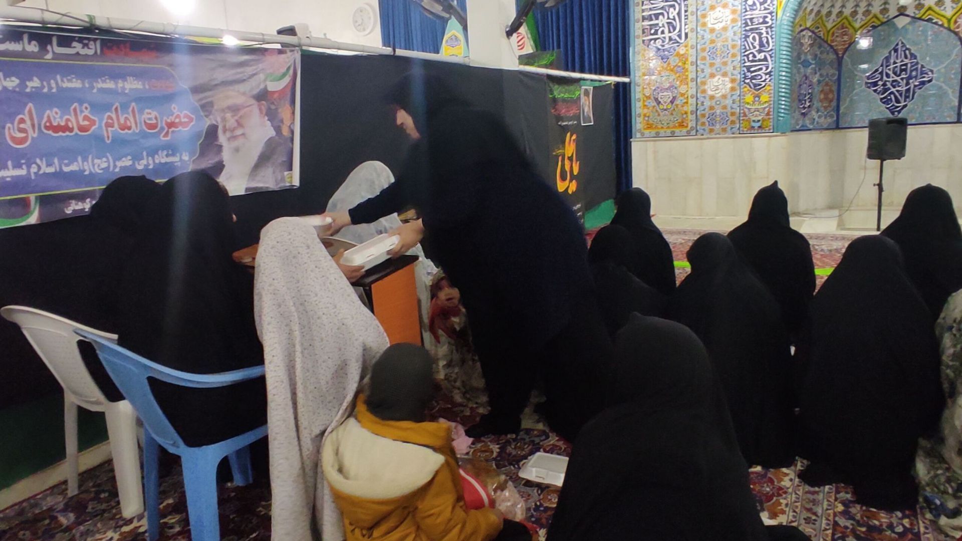 محفل انس با قرآن و افطار مؤمنان در مسجدالنبی (ص) کوهنانی
