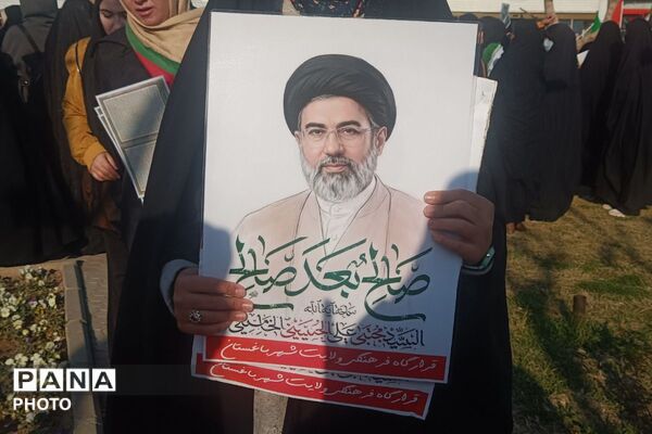 دست خدا بر سر ماست خامنه ای رهبر ماست 