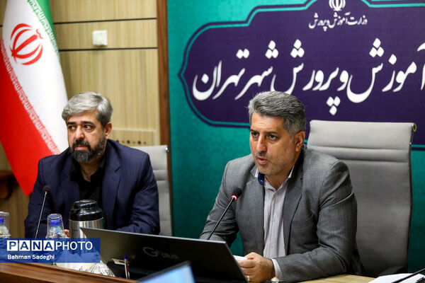مراسم تجلیل از دانش آموز خبرنگاران شهر تهران