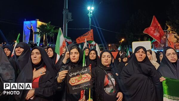 خروش حسینیان در کوهدشت؛ طنین سوگ در میدان امام خمینی(ره)
