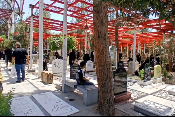 عطر کربلا در گلزار شهیدان