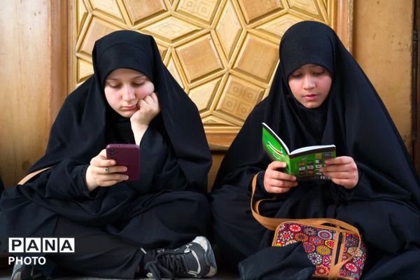 آیین قرائت دعای عرفه در حرم حضرت معصومه(س)
