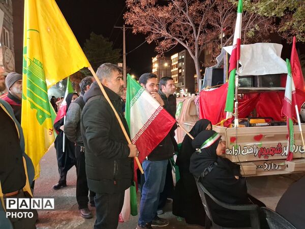 تریبون آزاد در حسینیه فضل نیشابور