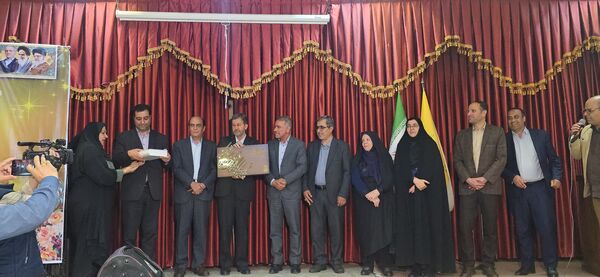  مراسم کلنگ‌زنی همزمان دو پروژه آموزشی در ناحیه چهار اصفهان