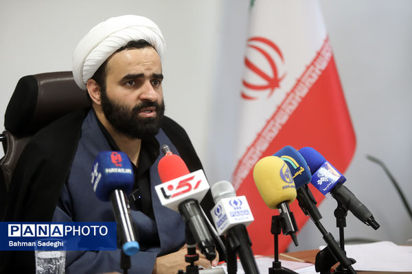 نشست خبری معاون پرورشی و فرهنگی آموزش‌و‌پرورش