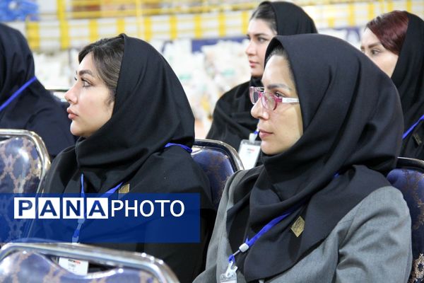 توزیع هزار بسته معیشتی به همت خیرین و خیریه عطر یاس نبوی