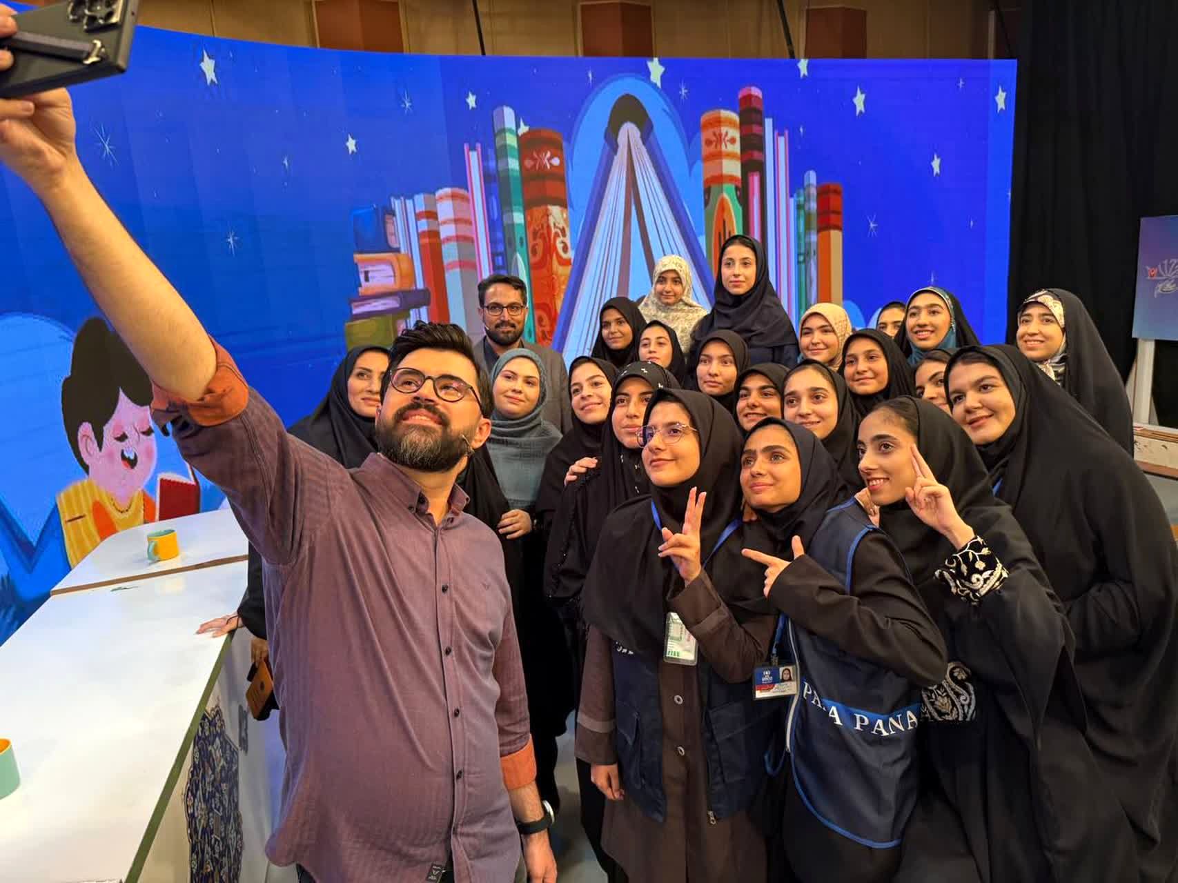 روایت حضور دانش آموز خبرنگاران پانا شهر تهران در برنامه «همشاگردی سلام»