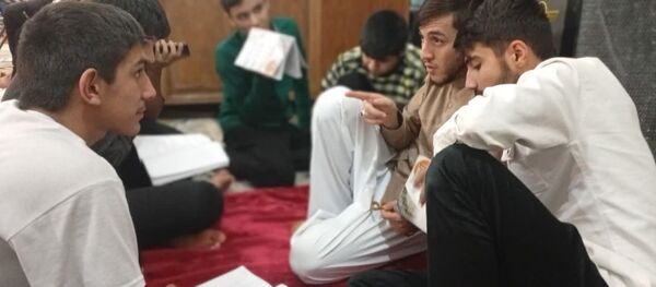 جلوه‌هایی از اعتکاف پسران آشخانه 