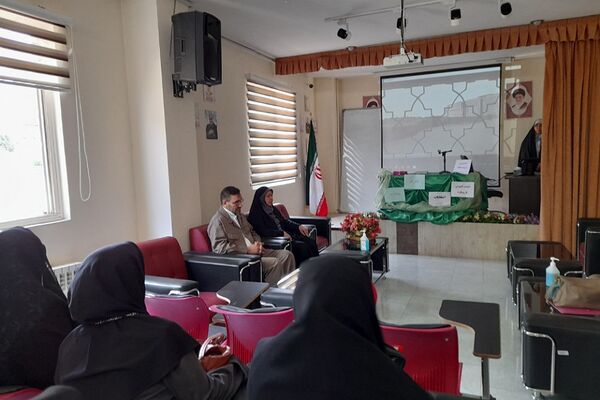 نشست بصیرتی با رویکرد انتخابات در آموزش و پرورش رودهن 
