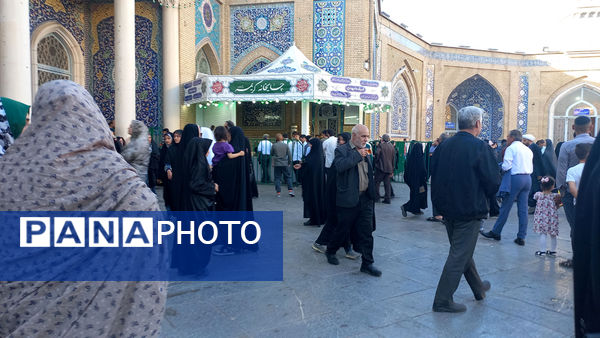 جشن تکلیف دختران و گرامیداشت دهه کرامت در قم