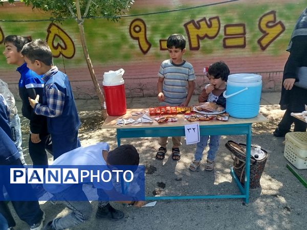 برگزاری بازارچه درون مدرسه‌ای در دبستان مبین شیروان