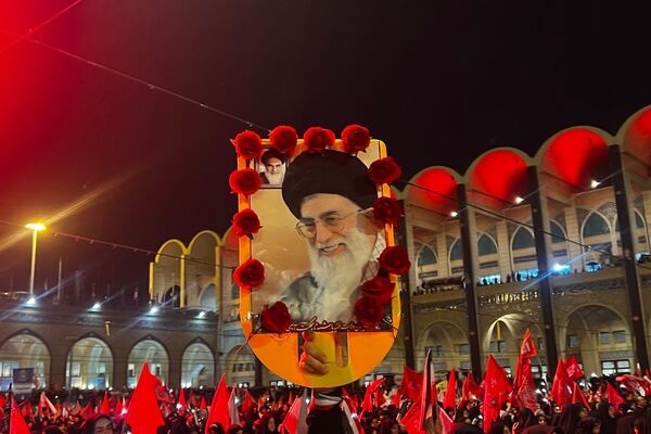 تعطیلی 9 استان عراق برای مراسم تشییع رهبر شهید