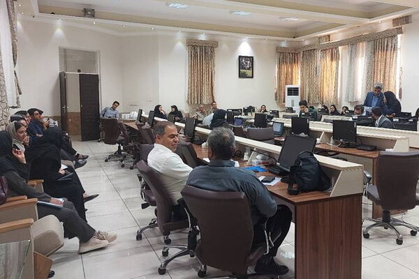 دانشگاه علوم پزشکی شیراز متقاضیان چهارمین فراخوان دفاتر خدمات سلامت را ارزیابی کرد