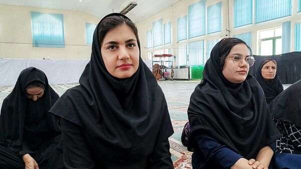 همایش بررسی نقش بانوان در ترویج فرهنگ عاشورا، مقاومت و فریضه‌های دینی در مارگون
