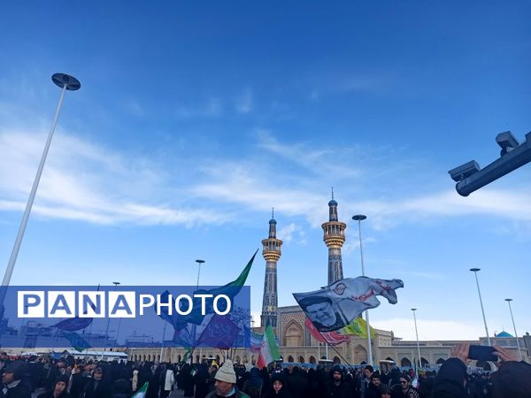 راهپیمایی یوم الله ۲۲بهمن، تجدید میثاق با آرمان‌های اسلام در مشهد مقدس