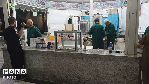 حال و هوای چایخانه حضرت معصومه(س)،در صحن و سرای حرم امامزاده حسین ابن موسی الکاظم(ع)شهر طبس