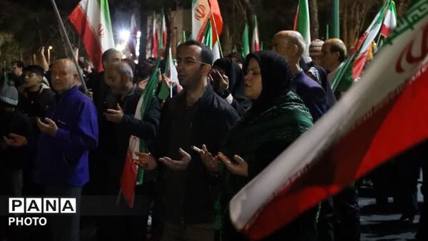 هستیم بر آن عهد که بستیم