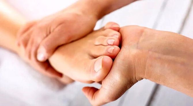 هشدار درباره خطر ماساژ پا برای بیماران مبتلا به لخته خون