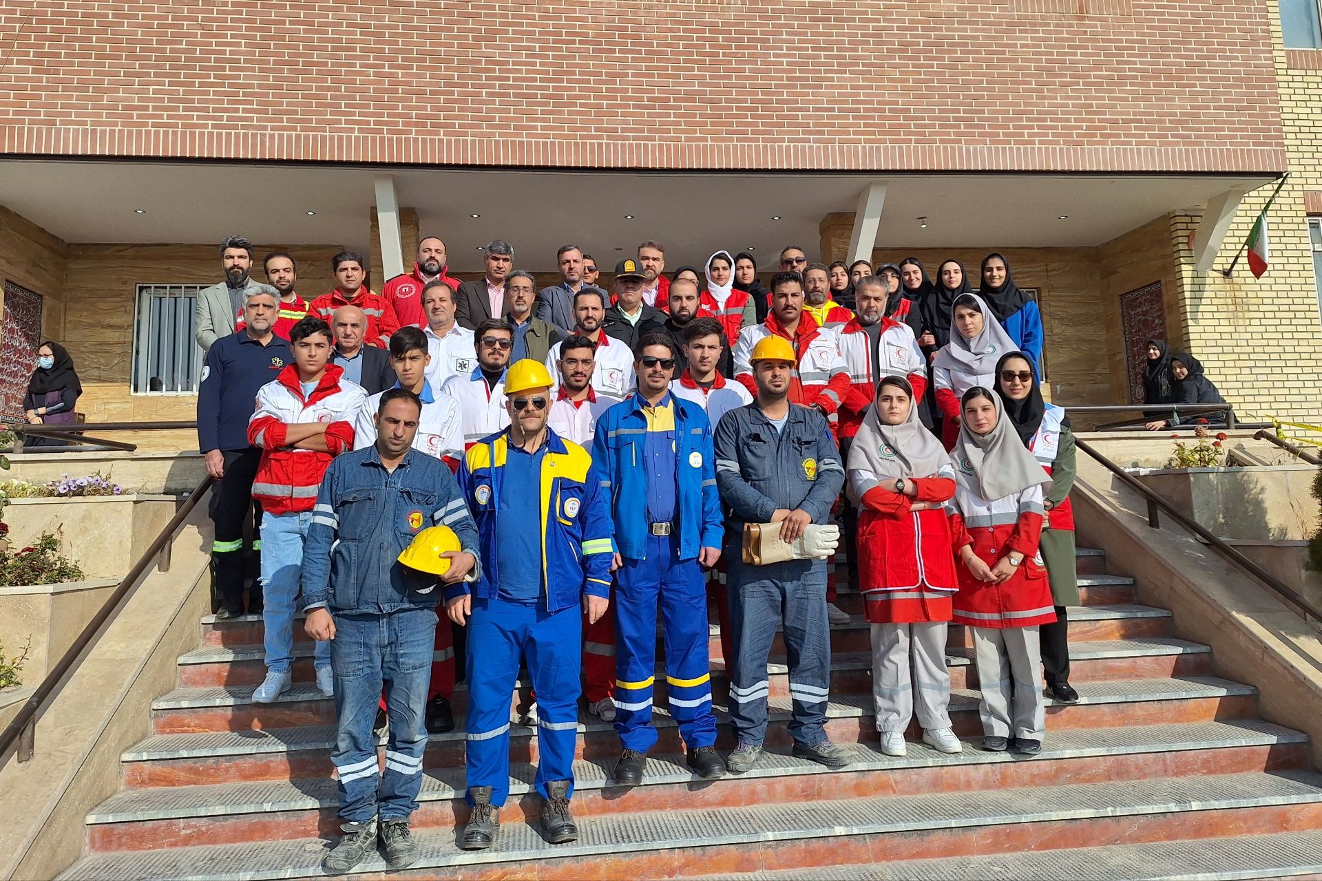 مانور سراسری زلزله و ایمنی در پردیس