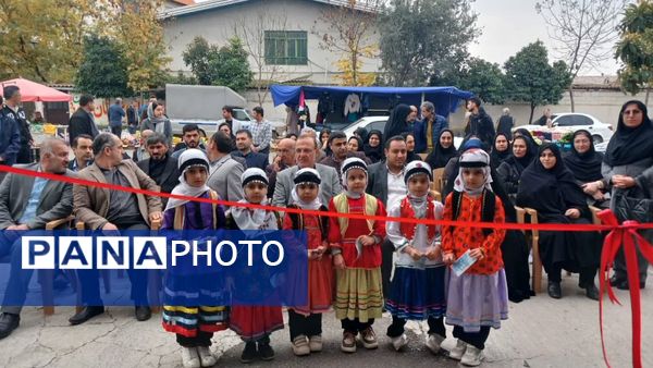 نمایشگاه صنایع دستی و مشاغل خانگی در میاندورود 