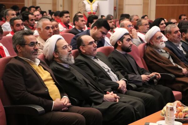 تجلیل از خیرین، پیشکسوتان و داوطلبان فعال جمعیت هلال احمر شهرستان جاجرم 