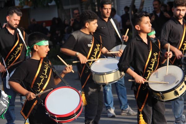 حضور نسل سوم حسینی در تاسوعا