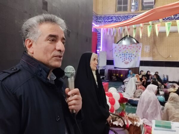 اعتکاف دانش‌آموزی در ناحیه دو شیراز  