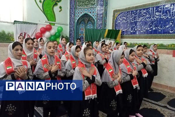 جشن پیروری انقلاب اسلامی در دبستان شهید آقچه‌لو رباط‌کریم