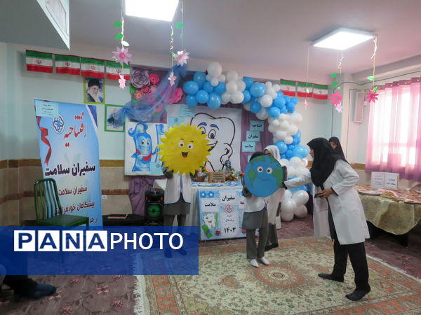 افتتاحیه جشنواره سفیران سلامت در منطقه پردیس با میزبانی مدرسه برکت تلاش 