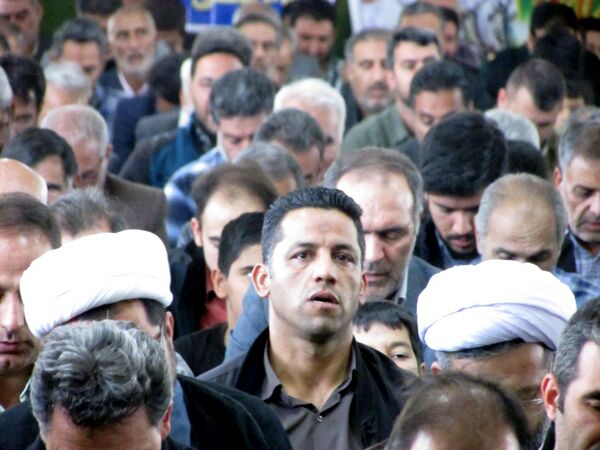 نمازجمعه با عطر شهید گمنام جان گرفت