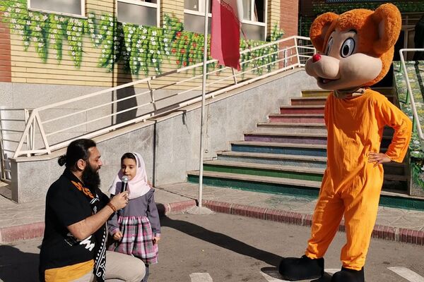 جشن روز دختر و روز جهانی کودک در دبستان زنده یاد قمصری