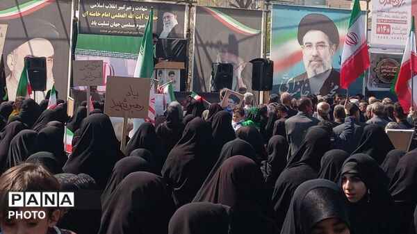 آیین چهلمین روز شهادت «قائد امت رهبر شهید» در کوهدشت